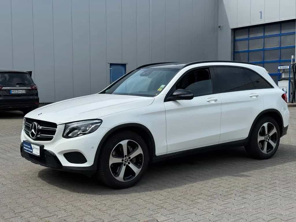 Mercedes-Benz GLC-Class 250 4Matic Garantie *AMG Line *Leder *Pano 02/2019-photo-4