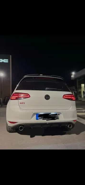 Volkswagen Golf 7 GTI Performance 09/2016-photo-4