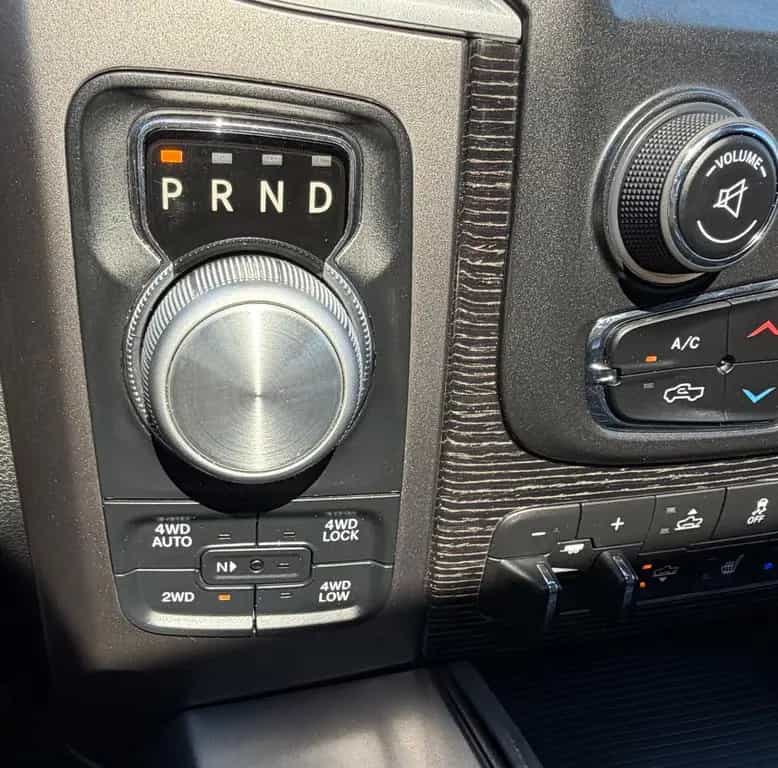 Dodge RAM LIMITED 4X4 RAMBOX, LUFTFEDERUNG !! 07/2017-photo-29