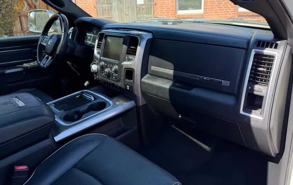 Dodge RAM LIMITED 4X4 RAMBOX, LUFTFEDERUNG !! 07/2017-photo-34