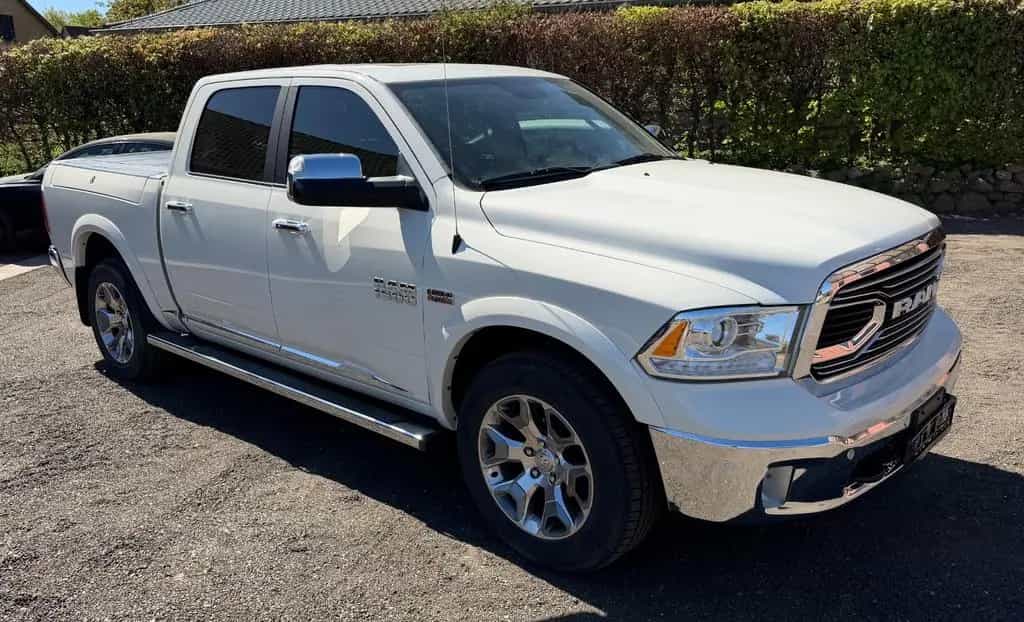 Dodge RAM LIMITED 4X4 RAMBOX, LUFTFEDERUNG !! 07/2017-photo-8