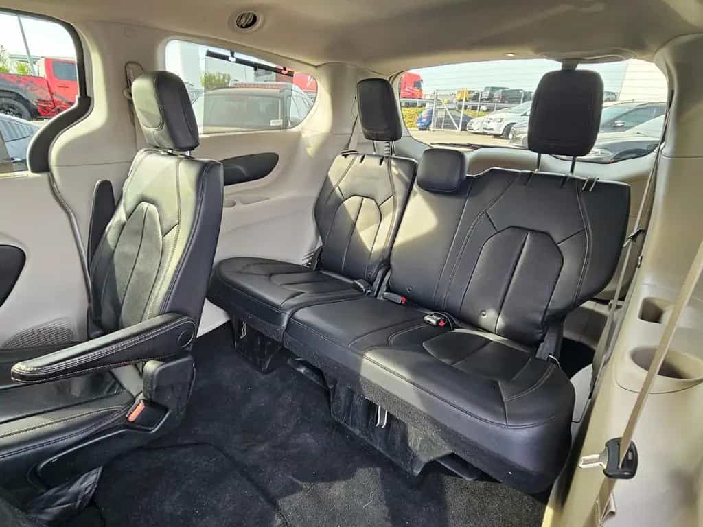 Chrysler Pacifica 3.6L V6 . TWA.PDC.Sitz.Heizung. 10/2017-photo-20