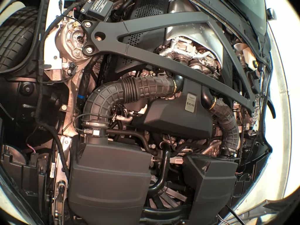 Aston Martin DB11 4.0 V8 Like New! 06/2020-photo-15