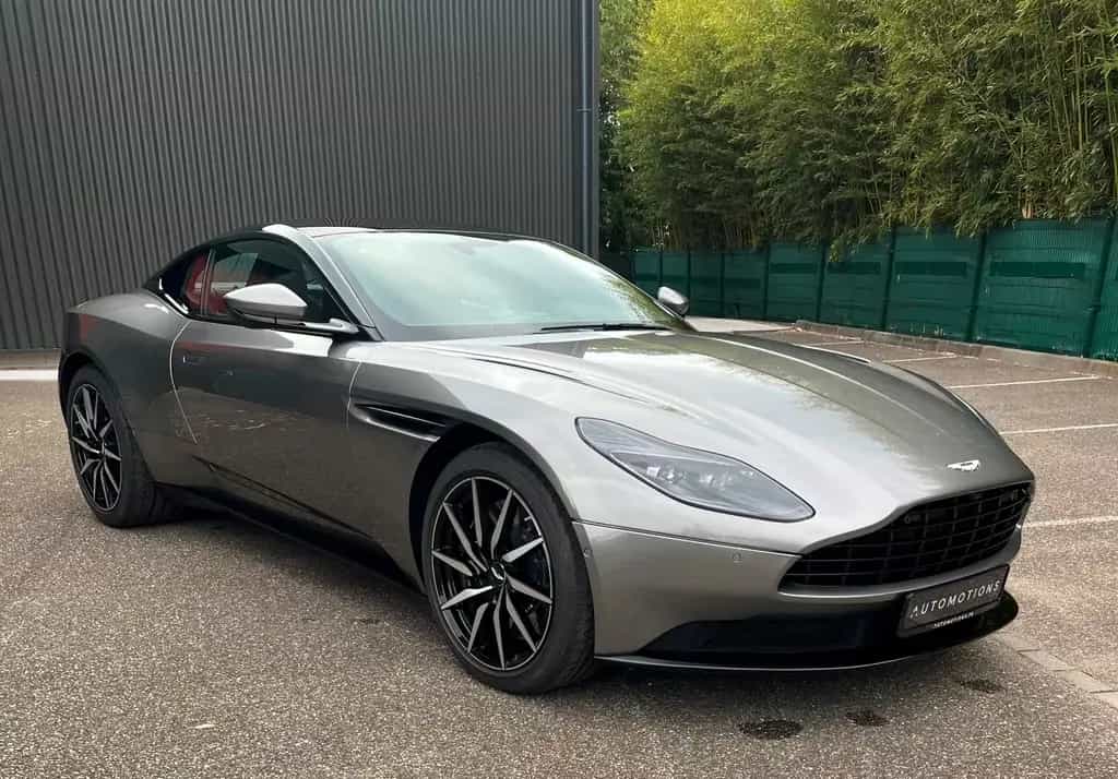 Aston Martin DB11 4.0 V8 Like New! 06/2020-photo-4