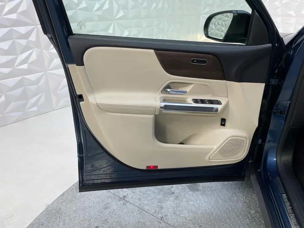 Mercedes-Benz GLB-Class d 8G-DCT Progressive+STANH+DISTRONIC+DAB 12/2021-photo-26