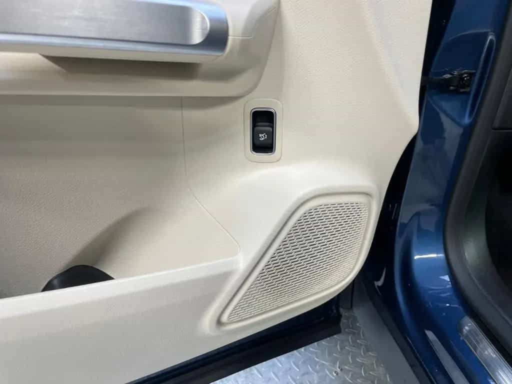Mercedes-Benz GLB-Class d 8G-DCT Progressive+STANH+DISTRONIC+DAB 12/2021-photo-28