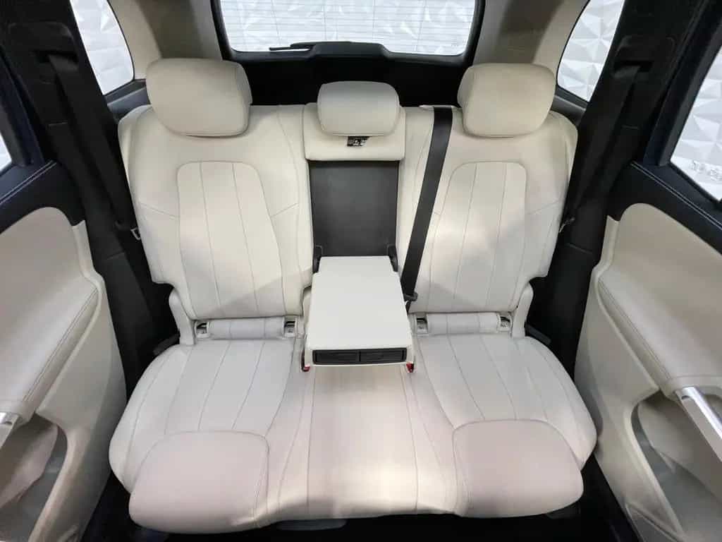 Mercedes-Benz GLB-Class d 8G-DCT Progressive+STANH+DISTRONIC+DAB 12/2021-photo-34