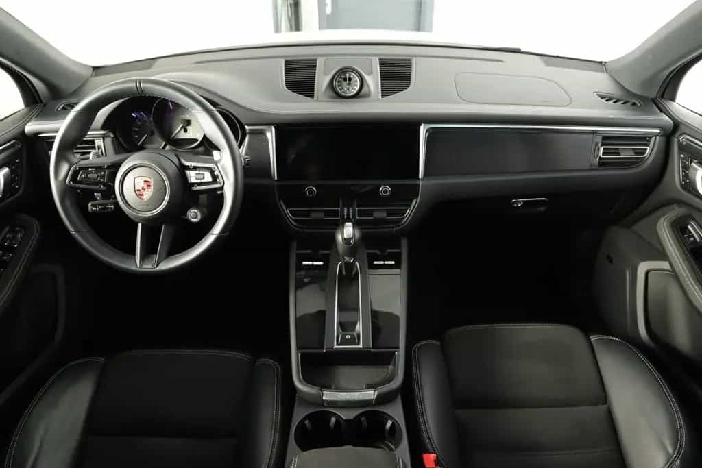 Porsche Macan GTS 01/2024-photo-22