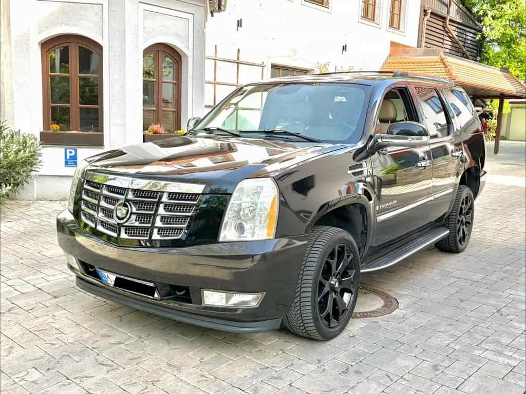 Cadillac Escalade 6.2L V8 Sport Luxury Gasanlage 05/2007-photo-0