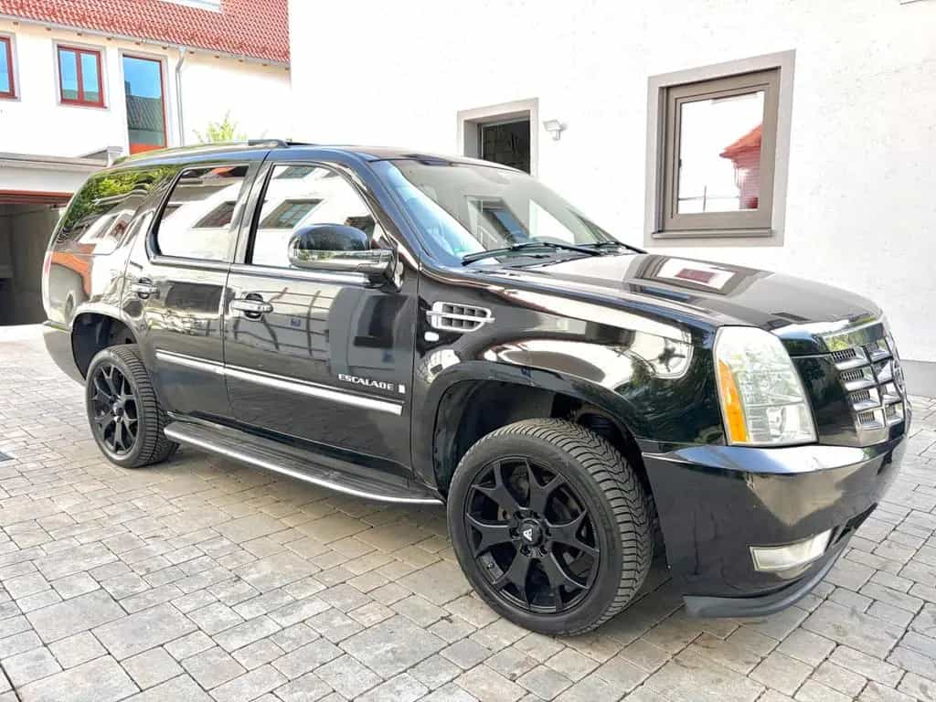 Cadillac Escalade 6.2L V8 Sport Luxury Gasanlage 05/2007-photo-1