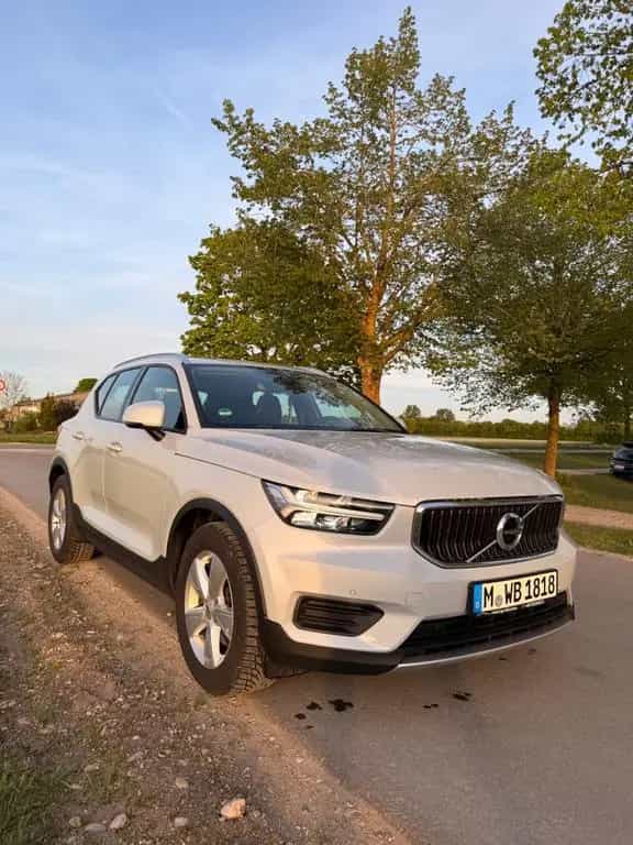 Volvo XC40 D4 AWD Momentum Pro Geartronic Momentum Pro 05/2019-photo-5