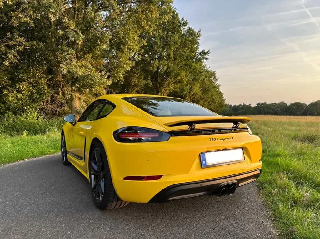 Porsche Cayman 718 T Neuwertig 4.971 km Approved 1. Hand 07/2023-photo-4