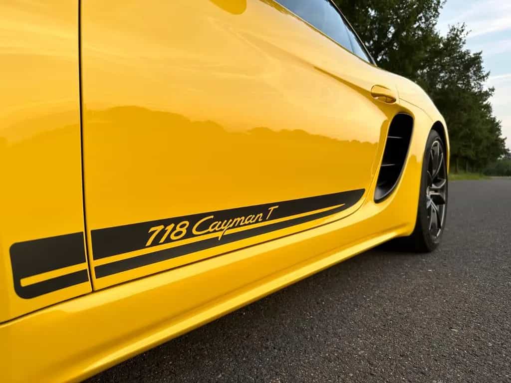 Porsche Cayman 718 T Neuwertig 4.971 km Approved 1. Hand 07/2023-photo-7
