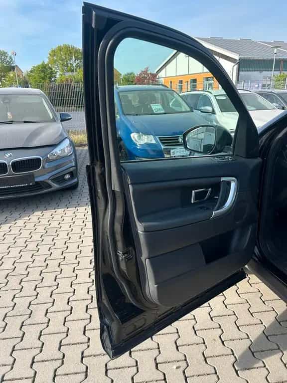 Land Rover Discovery Sport Spor ALLRAD t 2.0 D240 HSE AW... 05/2019-photo-26