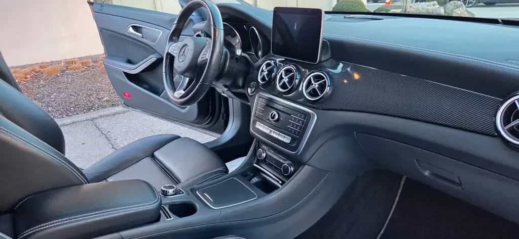 Mercedes-Benz CLA 180 Shooting Brake AMG-line Top 12/2018-photo-15