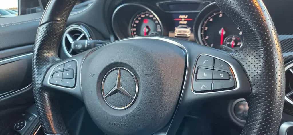 Mercedes-Benz CLA 180 Shooting Brake AMG-line Top 12/2018-photo-18