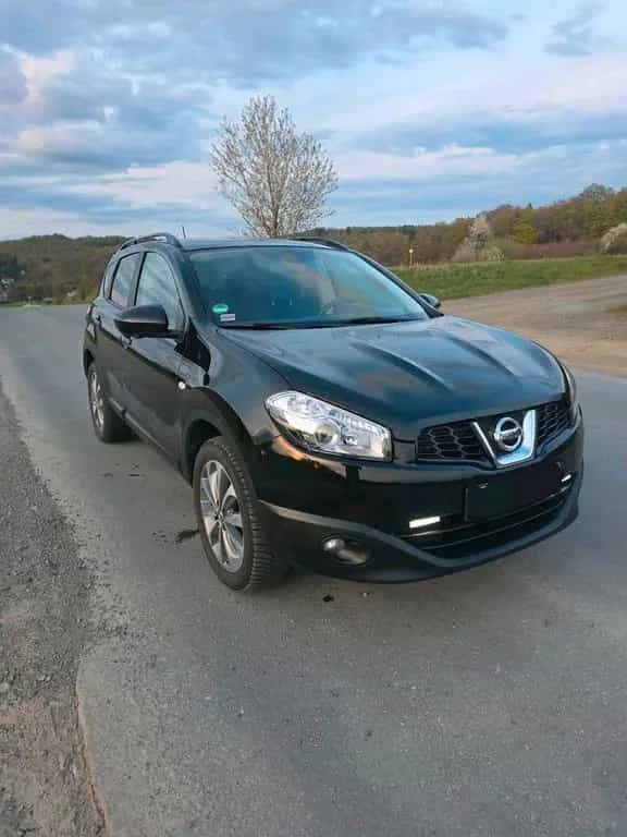 Nissan Qashqai 360 Sondermodell 1.6 01/2014-photo-0