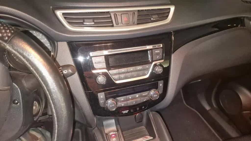 Nissan Qashqai 2015 1.2 DIG-T ( 1 Hand ) 05/2015-photo-4