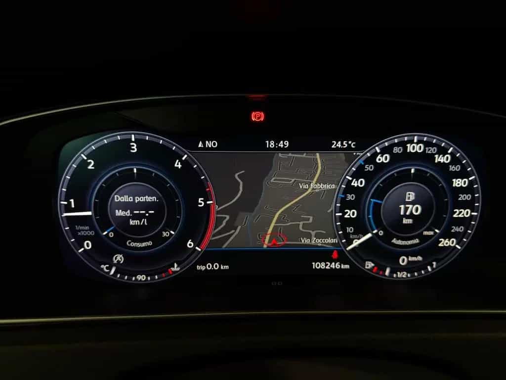 Volkswagen Golf 7.5 1.6 TDI 115 CV 5p. Highline 12/2017-photo-9