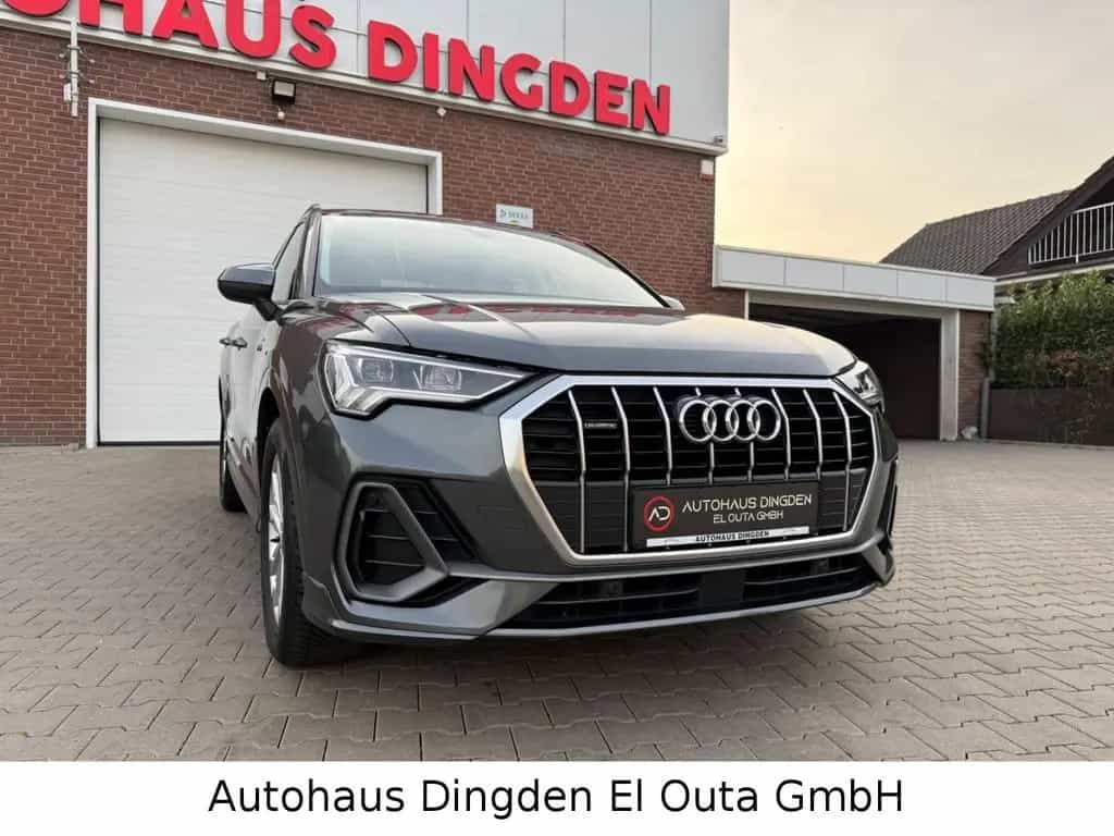 Audi Q3 40 TFSI quattro S Line 03/2022-photo-1