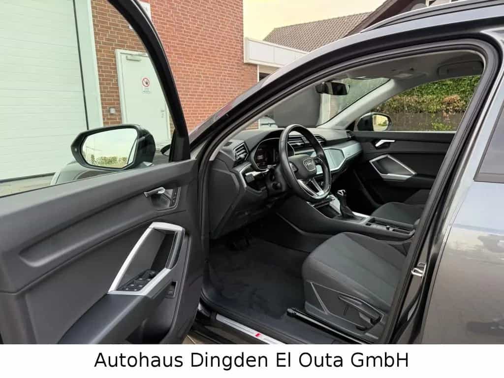 Audi Q3 40 TFSI quattro S Line 03/2022-photo-12