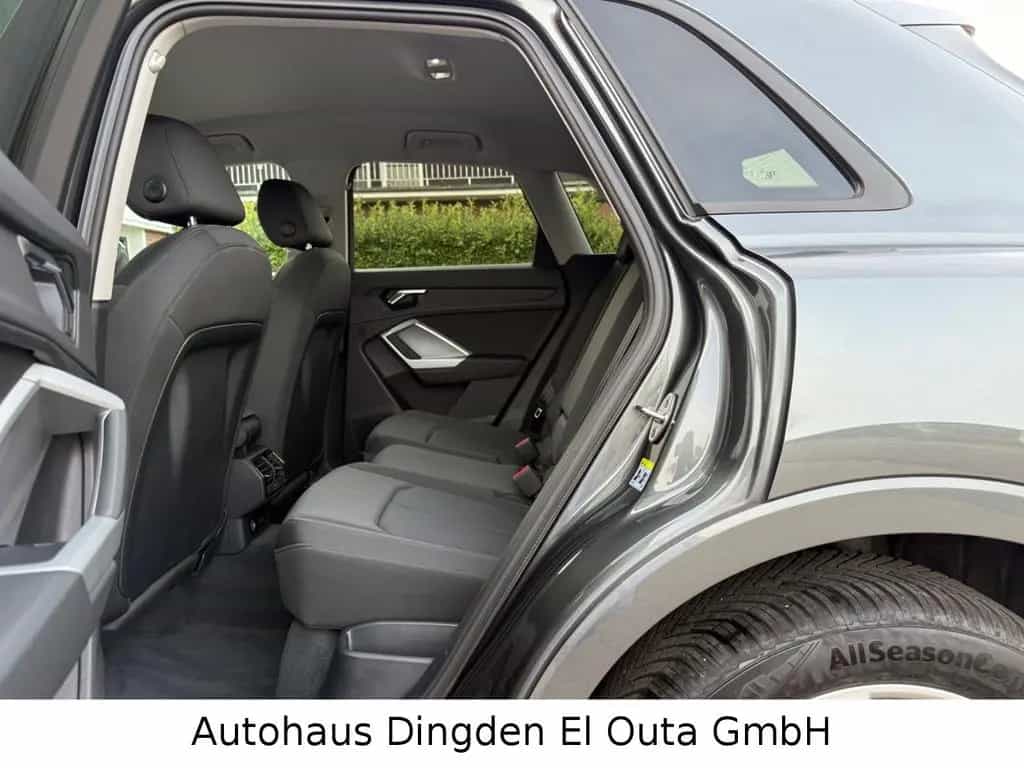 Audi Q3 40 TFSI quattro S Line 03/2022-photo-13