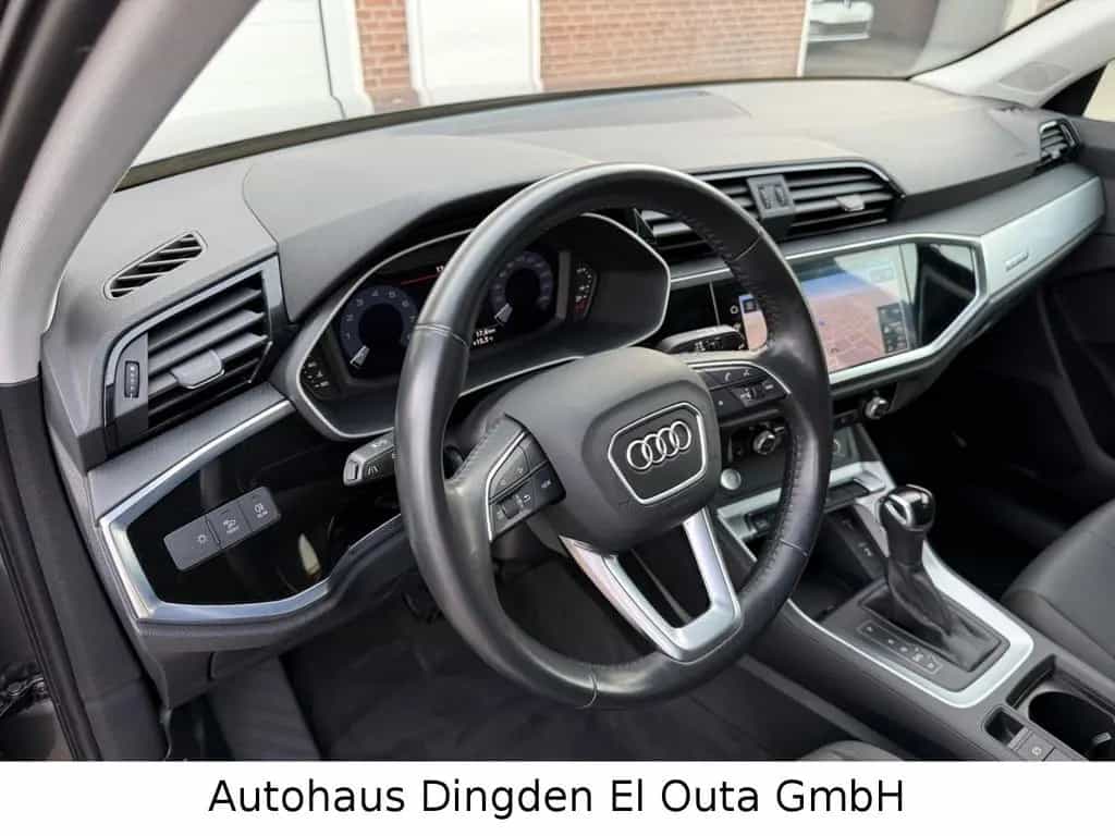 Audi Q3 40 TFSI quattro S Line 03/2022-photo-27