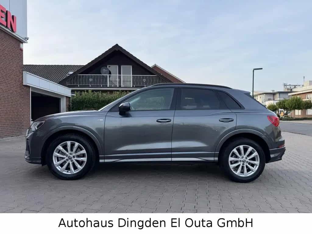Audi Q3 40 TFSI quattro S Line 03/2022-photo-9