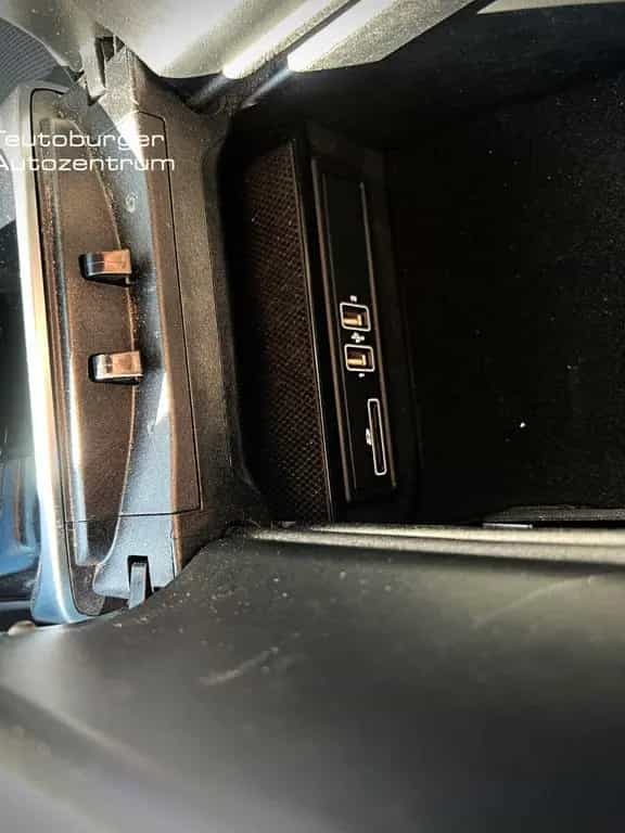 Mercedes-Benz C-Class 200 C T-Modell C 200 d G-Tronic Plus T 06/2017-photo-40