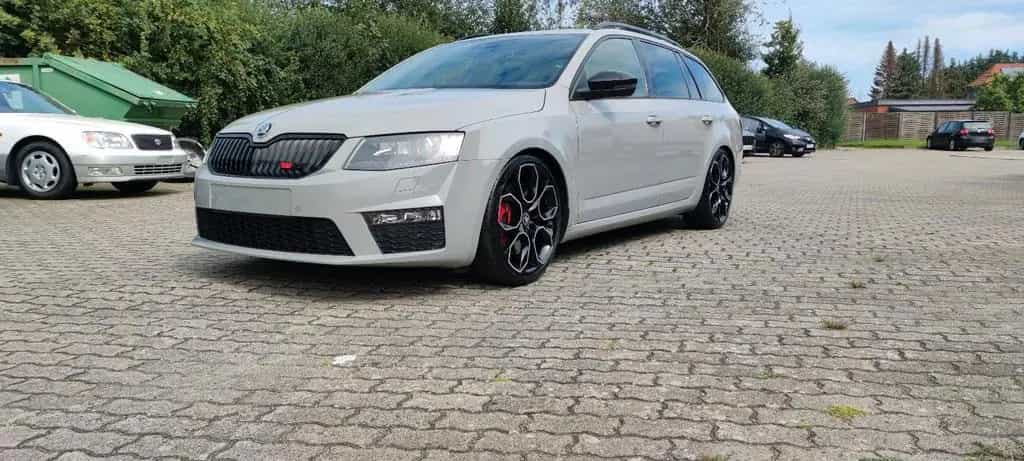 Skoda Octavia 5e RS 11/2016-photo-8