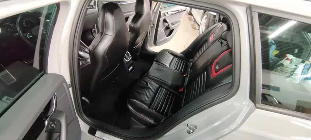 Skoda Octavia 5e RS 11/2016-photo-2