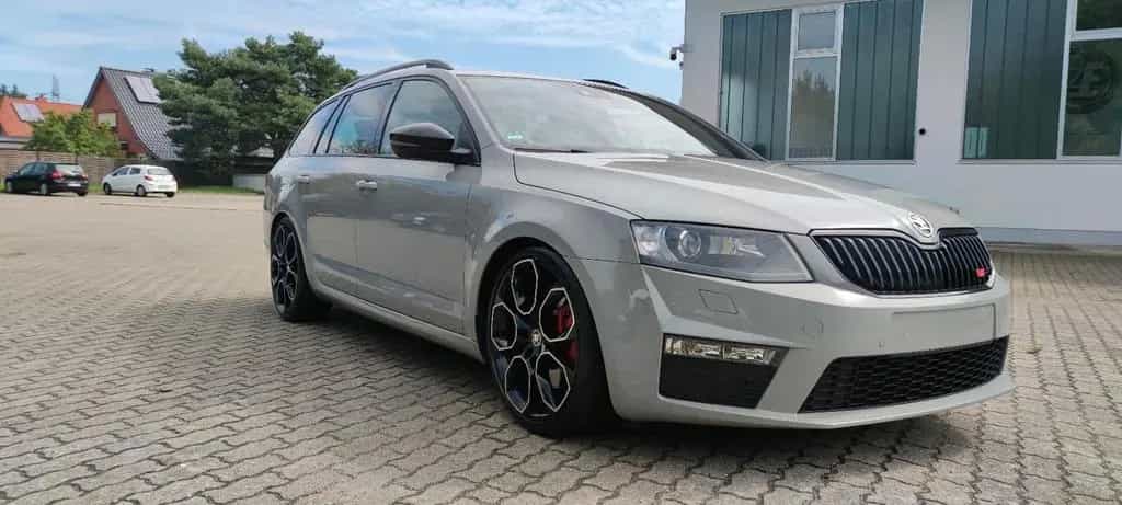 Skoda Octavia 5e RS 11/2016-photo-7