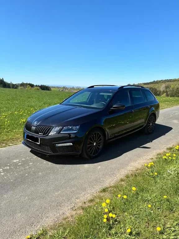 Skoda Octavia 2.0 TSI DSG RS Combi RS 05/2018-photo-1