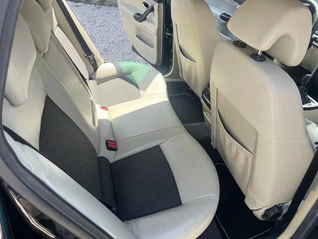 Saab 9-3 SportHatch 1.8 GPL 01/2007-photo-11