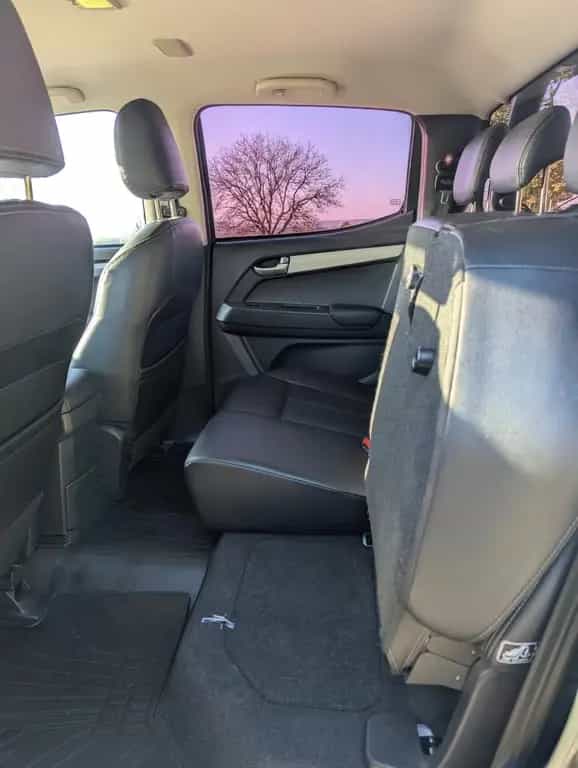 Isuzu D-Max 11/2017-photo-7