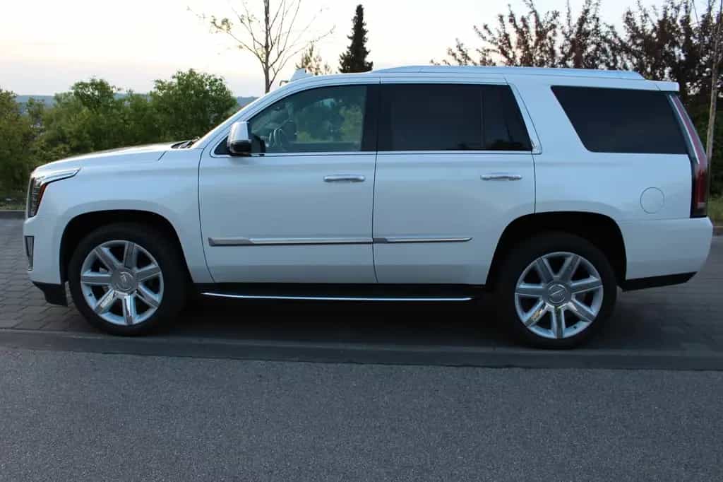 Cadillac Escalade 6.2 V8 Premium Autom. Premium 01/2016-photo-3
