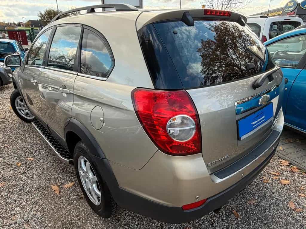 Chevrolet Captiva LT*2.HD*4x4*7.Sitzer*Klima*TÜV NEU 06/2009-photo-4