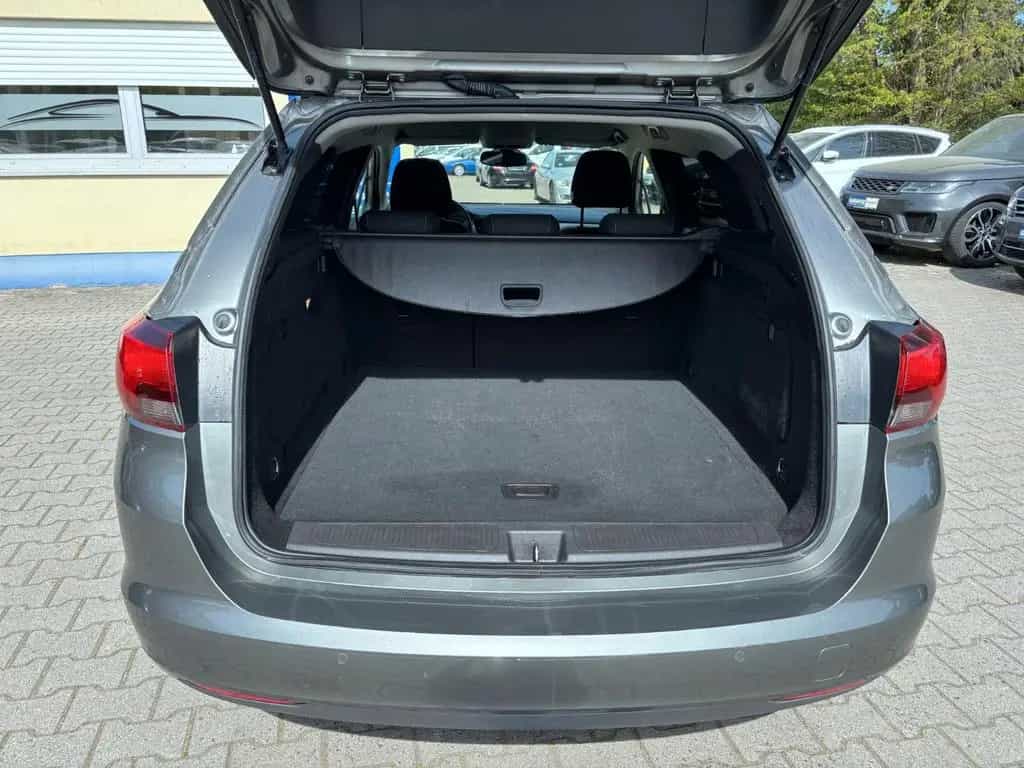 Opel Astra K Sports Tourer 120 Jahre AHK 07/2019-photo-22