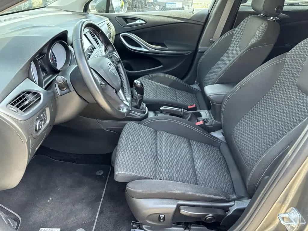 Opel Astra K Sports Tourer 120 Jahre AHK 07/2019-photo-32