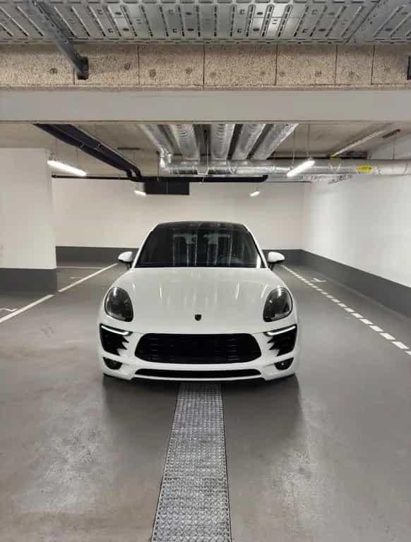 Porsche Macan S 02/2015-photo-1