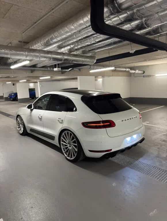 Porsche Macan S 02/2015-photo-6
