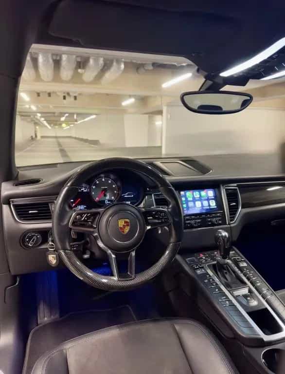 Porsche Macan S 02/2015-photo-8