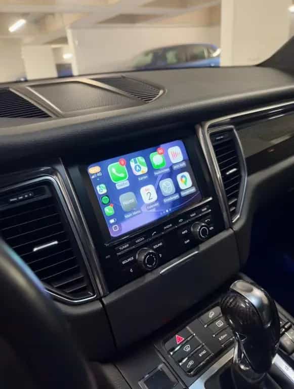 Porsche Macan S 02/2015-photo-9