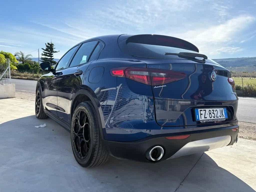 Alfa Romeo Stelvio 2.2 Turbodiesel 160 CV AT8 RW 11/2019-photo-2