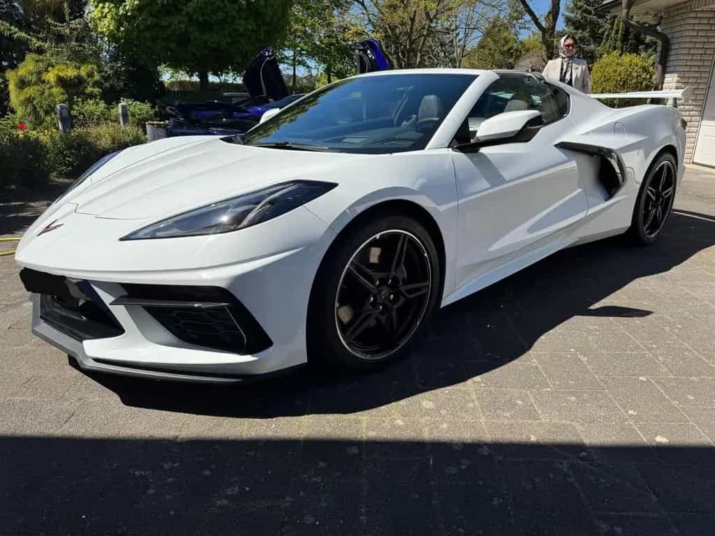 Corvette C8 04/2024-photo-0