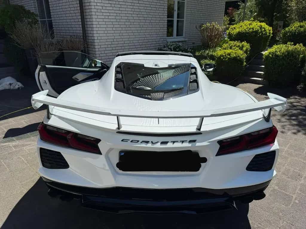 Corvette C8 04/2024-photo-2