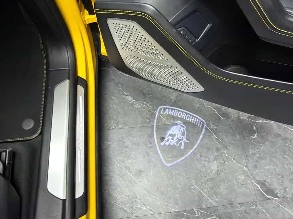 Lamborghini Urus HuD B&O PANO 23"  ANIMA 360 ACC 07/2018-photo-28
