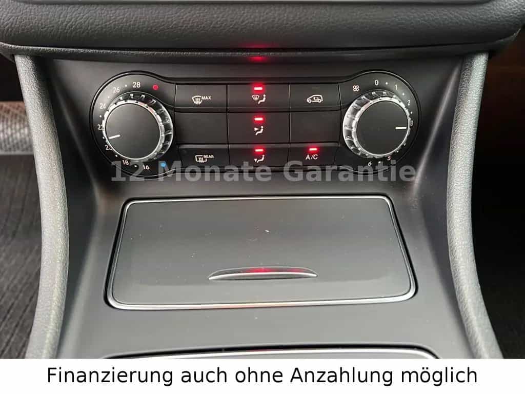 Mercedes-Benz GLA 200 GLA-Klasse GLA 200 Automatik Navi&Rückfahrkamera 04/2019-photo-23