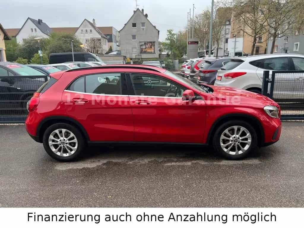 Mercedes-Benz GLA 200 GLA-Klasse GLA 200 Automatik Navi&Rückfahrkamera 04/2019-photo-4