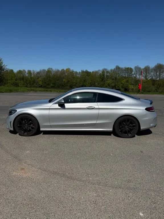 Mercedes-Benz C 200 Coupé AMG Line |Burmester|360°|Garantie 10/2020-photo-1